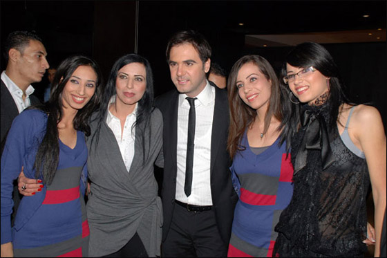 في ليلة رأس السنة.. سامو زين ينافس دينا في الرقص! صورة رقم 2 في ليلة رأس السنة.. سامو زين ينافس دينا في الرقص! صورة رقم 2