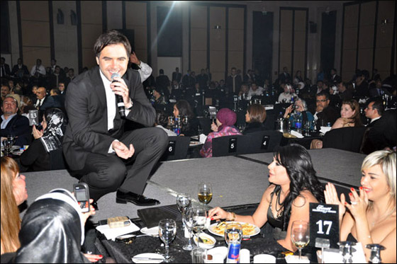 في ليلة رأس السنة.. سامو زين ينافس دينا في الرقص! صورة رقم 5 في ليلة رأس السنة.. سامو زين ينافس دينا في الرقص! صورة رقم 5