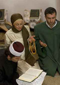 خلال عام 2010.. اكثر من 1400 بريطاني اعتنقوا الاسلام! صورة رقم 1