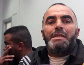 السجن المؤبد 3 مرات لمقدسي قتل زوجتيه وابنته وتبرع بأعضائهن صورة رقم 1