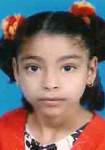 تجرّد من مشاعر الانسانية.. وقتل طفلته ورماها في البحر! صورة رقم 1