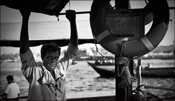 مصور سعودي يزيل الستار عن الوجه الآخر لامارة دبي!  صورة رقم 3