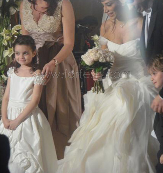 شاهدوا صورا من حفل زفاف ميشيل فاضل صورة رقم 4 شاهدوا صورا من حفل زفاف ميشيل فاضل صورة رقم 4