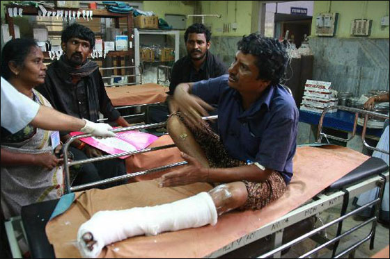 التدافع في احتفال ديني بالهند.. يتسبب بمقتل واصابة 169 شخص! صورة رقم 6