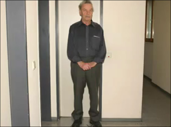 السلطات النمساوية تقرر هدم بيت فريتزل الذي اغتصب ابنته!  صورة رقم 2