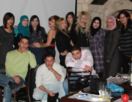 احتفال طلاب الإعلام بالمؤسسة الاكاديمية بانتهاء  الفصل الدراسي  صورة رقم 1