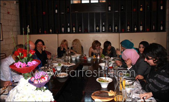 احتفال طلاب الإعلام بالمؤسسة الاكاديمية بانتهاء  الفصل الدراسي  صورة رقم 4