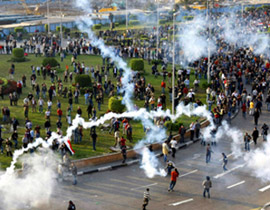 3 قتلى و 150 جريحا حصيلة التظاهرات في مصر!  صورة رقم 2
