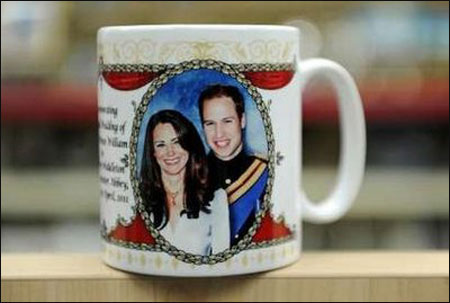 واقيات ذكرية كتذكار لزفاف الامير وليام ولعلاقة ممنوعة ملكية!  صورة رقم 5