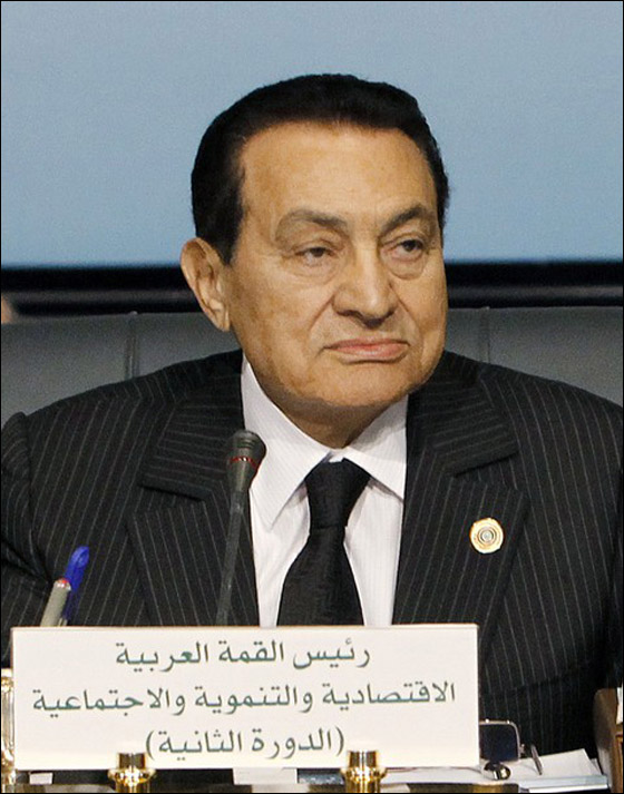 مظاهرات ميدان التحرير مستمرة والاخوان المسلمين متمسكين بمطالب المتظاهرين صورة رقم 6