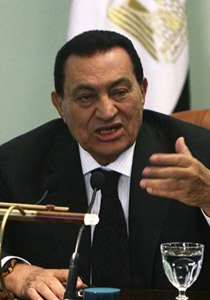 ازمة حادة بين اساتذة جامعة الاسكندرية بسبب.. صورة مبارك! صورة رقم 1