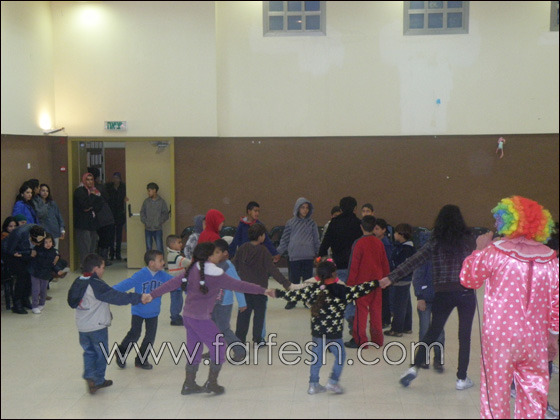 كوكو ريكو من جراند كنيون يزور أطفال بير المكسور  صورة رقم 4