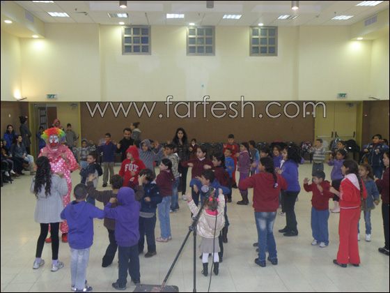 كوكو ريكو من جراند كنيون يزور أطفال بير المكسور  صورة رقم 13