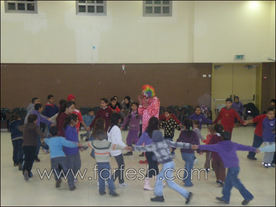 كوكو ريكو من جراند كنيون يزور أطفال بير المكسور  صورة رقم 5