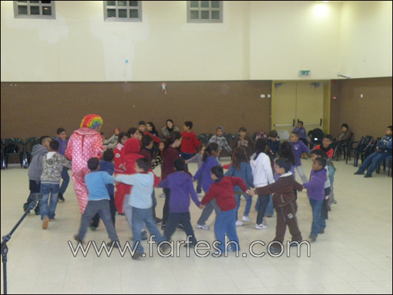 كوكو ريكو من جراند كنيون يزور أطفال بير المكسور  صورة رقم 16