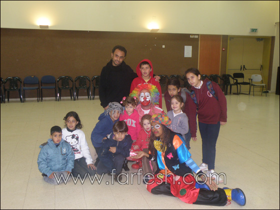 كوكو ريكو من جراند كنيون يزور أطفال بير المكسور  صورة رقم 19