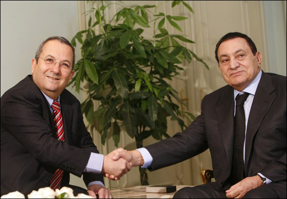 مبارك دخل في غيبوبة كاملة ويرفض تلقي العلاج! صورة رقم 22 مبارك دخل في غيبوبة كاملة ويرفض تلقي العلاج! صورة رقم 22