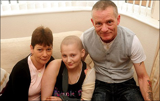 مؤثر.. فتاة امريكية مريضة بالسرطان تخطط لجنازتها!  صورة رقم 4