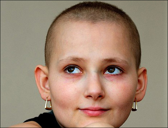 مؤثر.. فتاة امريكية مريضة بالسرطان تخطط لجنازتها!  صورة رقم 3