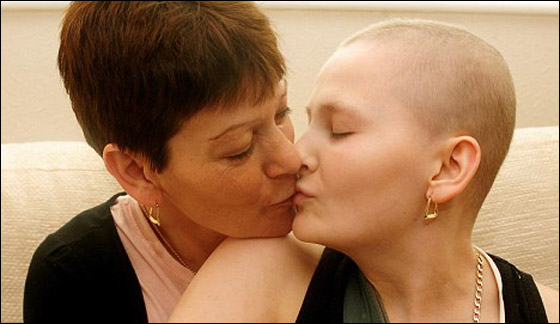 مؤثر.. فتاة امريكية مريضة بالسرطان تخطط لجنازتها!  صورة رقم 5