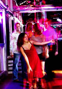 المطالبة باغلاق الملاهي الليلية في الاردن! صورة رقم 1 المطالبة باغلاق الملاهي الليلية في الاردن! صورة رقم 1