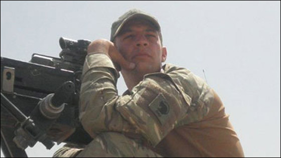 جندي بريطاني فقد ذراعه في أفغانستان وحظي بذراع الكترونية صورة رقم 2 جندي بريطاني فقد ذراعه في أفغانستان وحظي بذراع الكترونية صورة رقم 2