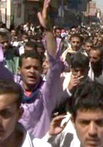 ناشط مغربي يلغي مسيرة اليوم وآخرون: اليوم هو البداية للنضال صورة رقم 1