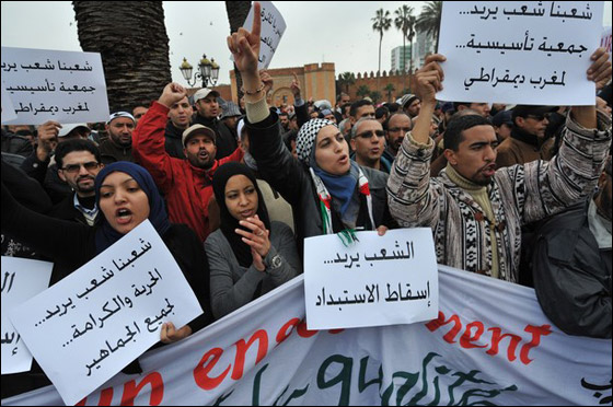 خمسة قتلى في المغرب في تظاهرات رافقتها أعمال عنف صورة رقم 5 خمسة قتلى في المغرب في تظاهرات رافقتها أعمال عنف صورة رقم 5