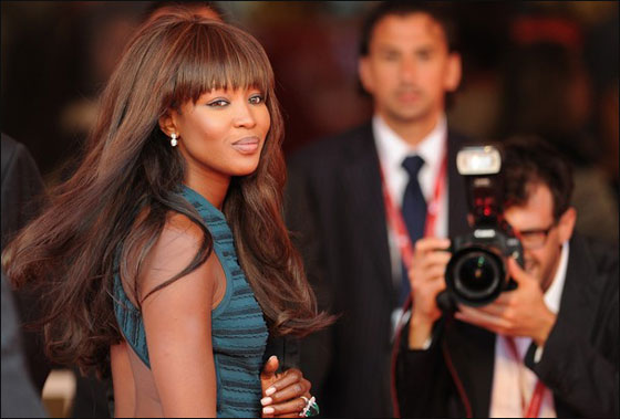 سارة براون: برلسكوني طلب مني رقم هاتف ناعومي كامبل صورة رقم 7 سارة براون: برلسكوني طلب مني رقم هاتف ناعومي كامبل صورة رقم 7