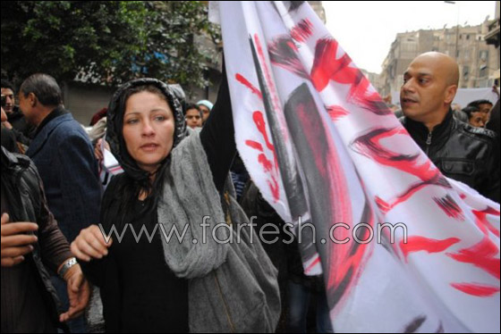 خالد يوسف يطالب بمحاكمة الفنانين المجرمين الذين وقفوا ضد الثورة صورة رقم 18