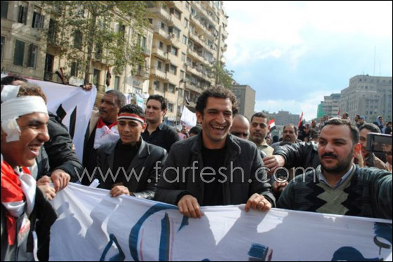 خالد يوسف يطالب بمحاكمة الفنانين المجرمين الذين وقفوا ضد الثورة صورة رقم 24