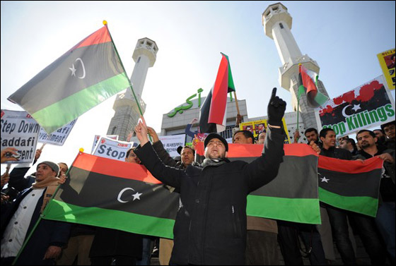 بسبب القمع الوحشي..اوباما يفرض عقوبات على القذافي ونظامه! صورة رقم 9 بسبب القمع الوحشي..اوباما يفرض عقوبات على القذافي ونظامه! صورة رقم 9