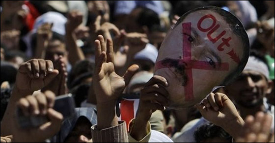 اليمن.. الحصيلة الجديدة لعدد القتلى يرتفع إلى 15 قتيل صورة رقم 10 اليمن.. الحصيلة الجديدة لعدد القتلى يرتفع إلى 15 قتيل صورة رقم 10