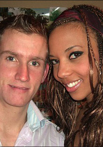 نهاية مأساوية لمغامر.. القصة الكاملة والمؤثرة من حبيبته صورة رقم 1 نهاية مأساوية لمغامر.. القصة الكاملة والمؤثرة من حبيبته صورة رقم 1