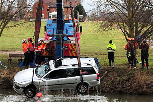 هدد طليقته: هدد طليقته: