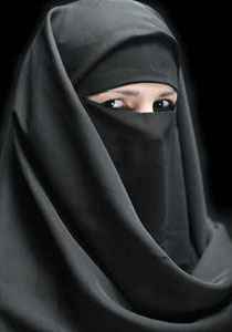 اتهام اميرة سعودية بااعتداء مخل بالادابا بحارسها البريطاني!! صورة رقم 1 اتهام اميرة سعودية بااعتداء مخل بالادابا بحارسها البريطاني!! صورة رقم 1