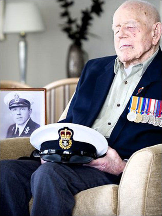 اخر العسكريين الاستراليين على قيد الحياة يحتفل بعيده الـ110!  صورة رقم 3