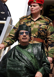 القذافي قدم رشوة للاسرائيليين القذافي قدم رشوة للاسرائيليين