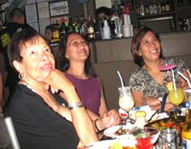 مقاضاة طيران الامارات لعدم اسعاف سيدة امريكية أصيبت بنوبة صورة رقم 1