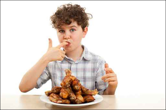 اكل مؤخرة دجاجة.. فحكم عليه بالسجن لمدة عام وجلده ثمانين جلدة! صورة رقم 1 اكل مؤخرة دجاجة.. فحكم عليه بالسجن لمدة عام وجلده ثمانين جلدة! صورة رقم 1