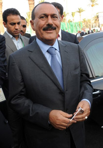 الرئيس اليمني يعلن عن مبادرة لدستور جديد ونظام برلماني!! صورة رقم 1