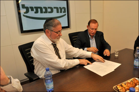 مركنتيل يضاعف حصّته في تمويل حواسيب ضمن مشروع مركنتيل يضاعف حصّته في تمويل حواسيب ضمن مشروع