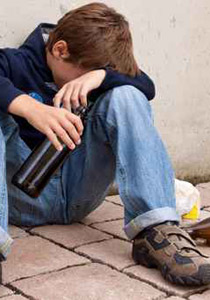 بريطانيا.. طفل 3 سنوات أصغر مدمن على الكحول!! صورة رقم 1