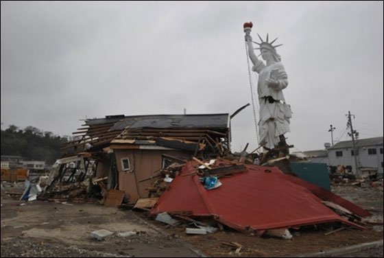 مسلسلات اون لاين يعرض لكم نخبة مختارة من صور تسونامي اليابان  صورة رقم 18