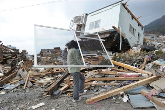 مسلسلات اون لاين يعرض لكم نخبة مختارة من صور تسونامي اليابان  صورة رقم 38