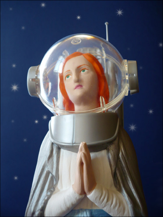 نحاتة فرنسية تظهر مريم العذراء بهيئات مختلفة تثير ضجة! صورة رقم 6 نحاتة فرنسية تظهر مريم العذراء بهيئات مختلفة تثير ضجة! صورة رقم 6