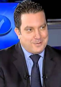 استراحة محارب: بعد 27 عاما زاهي وهبي يستقيل من المستقبل صورة رقم 2