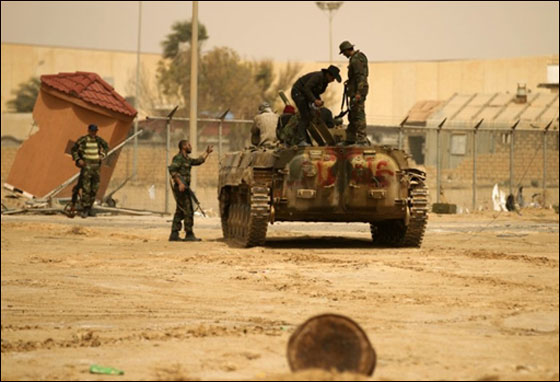 فرنسا تعلن عن مشاركتها في حملة عسكرية ضد الجيش الليبي! صورة رقم 1 فرنسا تعلن عن مشاركتها في حملة عسكرية ضد الجيش الليبي! صورة رقم 1