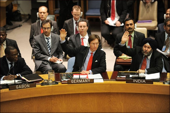 بقرار من مجلس الامن: فرض حظر جوي على ليبيا!  صورة رقم 1