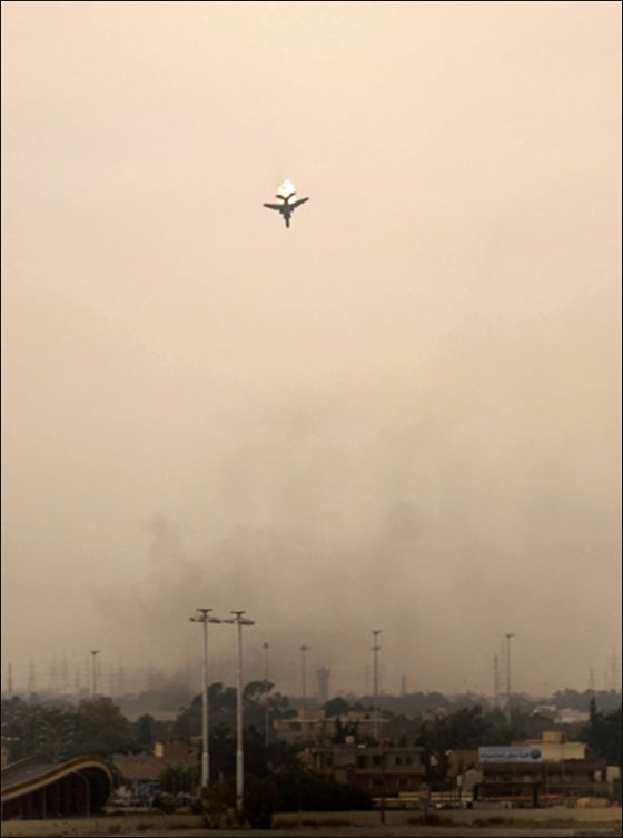 انباء عن انفجارات في بنغازي وترقب للتحركات الغربية! صورة رقم 2 انباء عن انفجارات في بنغازي وترقب للتحركات الغربية! صورة رقم 2